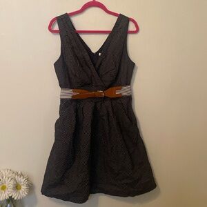 Corey P Sleeveless Polka Dot Pleated Dress with Pockets + Belt [Size: 14]